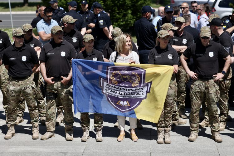 Savez sindikata policijskih organa u Bosni i Hercegovini održao mirne proteste